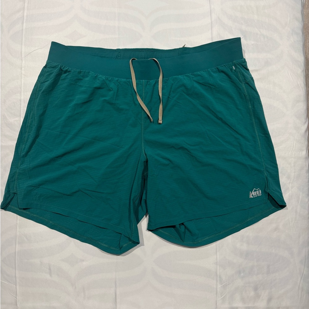 Women’s REI Co-op Swiftland Running Shorts in Teal XLarge Excellent Condition - Picture 2 of 7